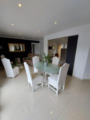 Les Suites de Véronique, chez Véronique Olive